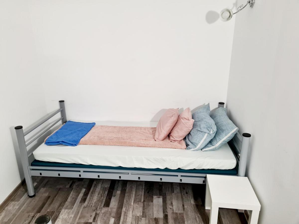 Hostel Monument Bukareszt Zewnętrze zdjęcie